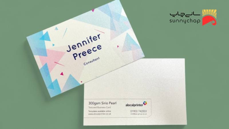 چرا کارت ویزیت یک ابزار قدرتمند برای جذب مشتری است؟